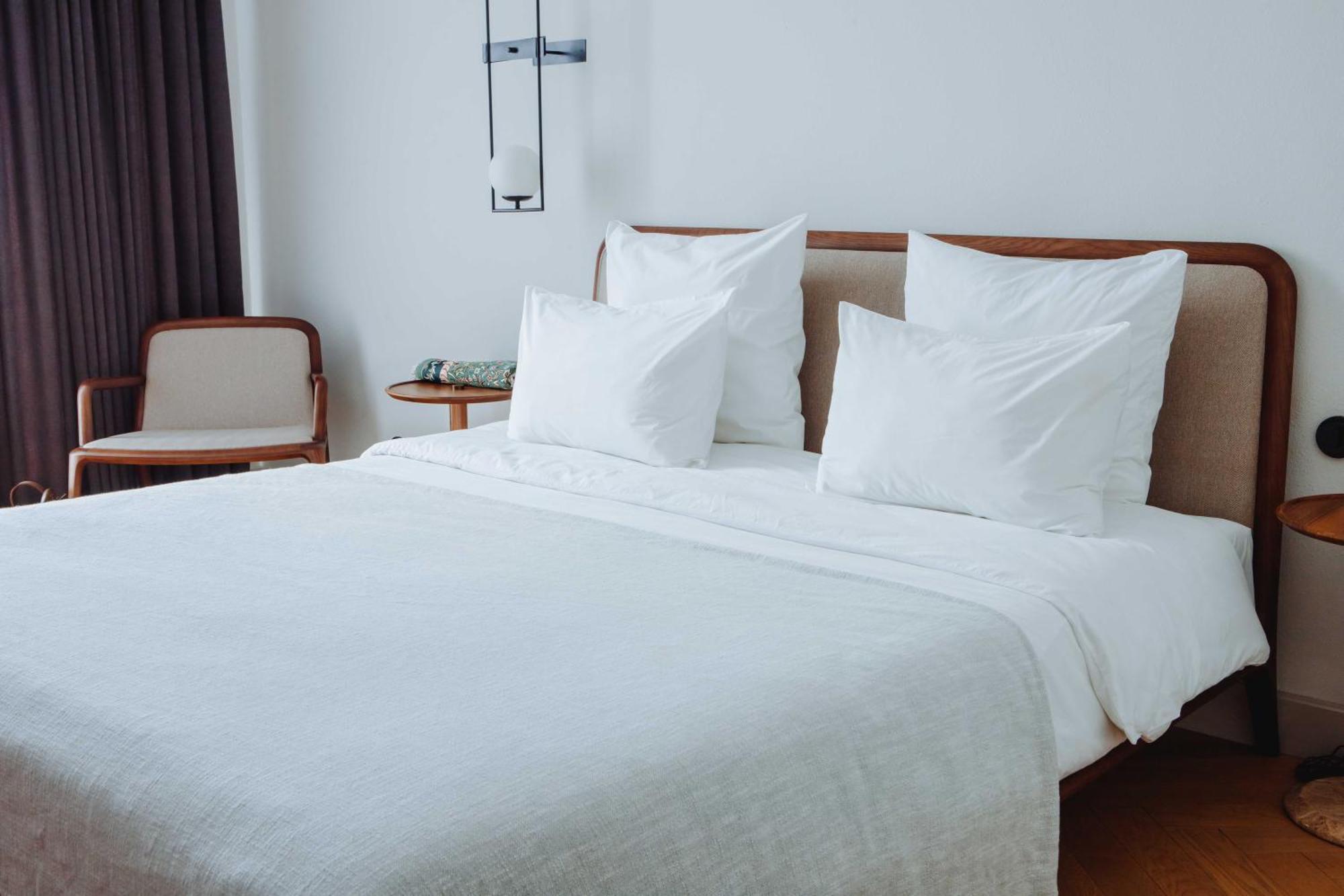 Pana Boutique Hotel Sjymkent Exteriör bild